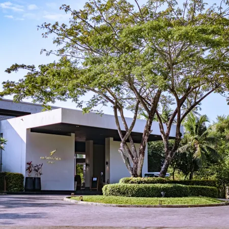 The ShellSea Krabi I Luxury Beach Front Resort & Pool Villas
