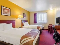 Holiday Inn Express Wichita North - Park City Hotels in Park City