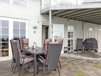 "Frederique" - 400m from the Sea