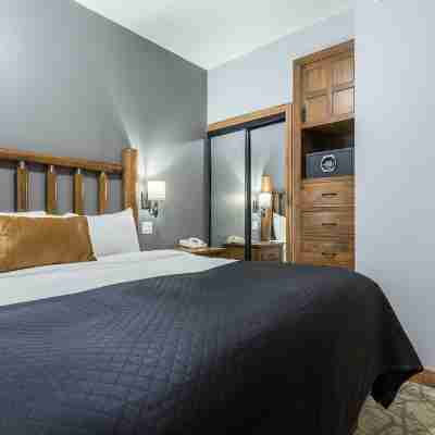 Le Grand Lodge Mont Tremblant Rooms