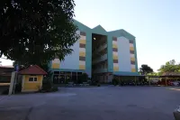 Lamphun Place Hotels in 