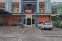 Reddoorz Syariah Near Terminal Batu Ampar 2 Hotel dekat Ramayana RAPAK