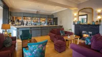 Cbh Rowton Hall Hotel and Spa - bars