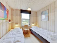 "Anita" - 500m from the Sea