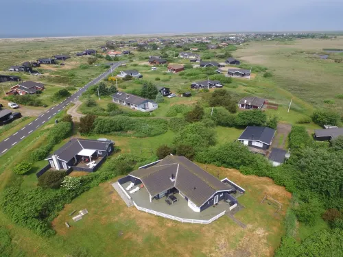 "Chrisse" - 550m from the Sea