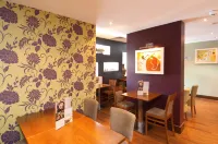 Premier Inn London Gatwick Airport (Manor Royal) - servizio colazione