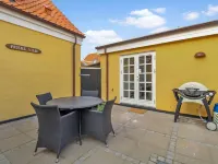 "Skakli" - 800m from the Sea - 4-Star