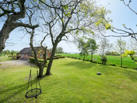 "Jügen" - 900m to the Fjord