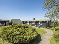 "Ylvie" - 150m from the Sea Hotels near Vejenlyst