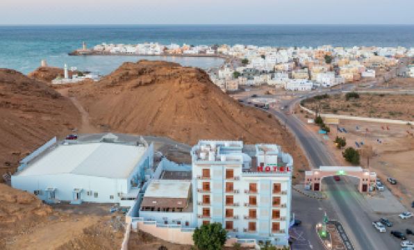 Al Ayjah Plaza Hotel