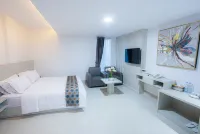 Dragon Inn Kendari Hotels in Mandonga