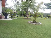 Guruge King's Island Resort Hotels in Munnakkara