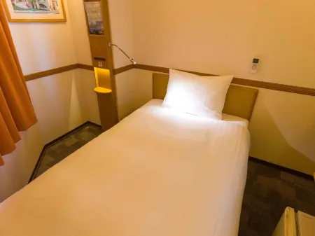 Toyoko Inn Fukuoka Tenjin