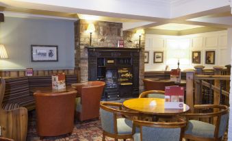 Premier Inn Leeds South (Birstall)