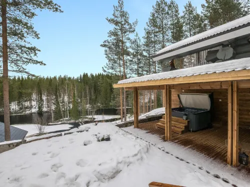 Juurakkopirtti Hotels in Keuruu