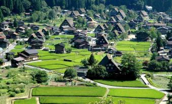 Shirakawago No Yu Hotel