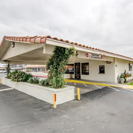 Motel 6 Manteca, CA