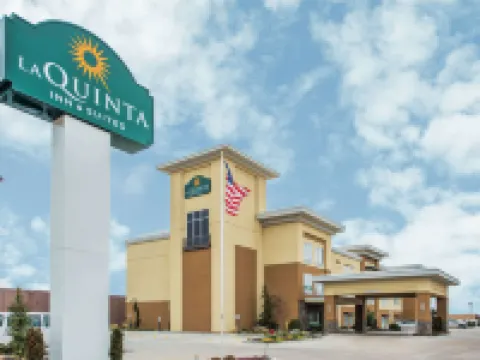 La Quinta Inn & Suites by Wyndham Enid Hotels in Enid