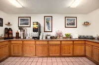 Super 8 by Wyndham Houghton - breakfast