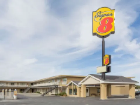 Super 8 by Wyndham Wells Hotels in Elko County