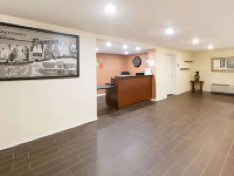 Super 8 by Wyndham Duncan Hotels in Duncan
