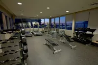 One King West Hotel and Residence - Fitnessstudio
