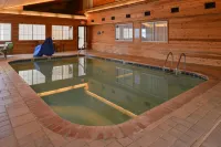 Americas Best Value Inn and Suites Atlantic - piscina