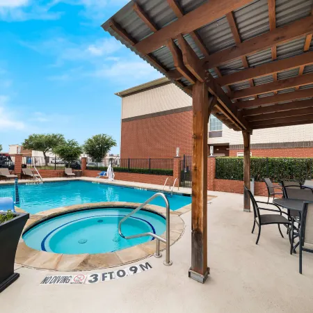 Best Western Plus Lake Dallas Inn  Suites