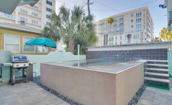 Breezy White Sands House Steps to Gulf Shore!