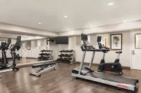 Staybridge Suites 韋恩堡 - 健身房