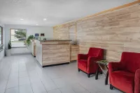 Travelodge by Wyndham Newport - 2-Star