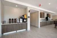 Comfort Inn & Suites Destin Near Henderson Beach - breakfast