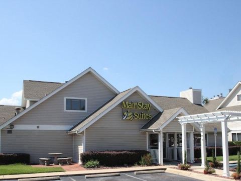 SureStay Studio by Best Western Pensacola