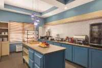 Country Inn & Suites by Radisson, Beaufort West, SC - petit déjeuner