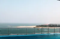 Vinh Hoang Hotel - Beach