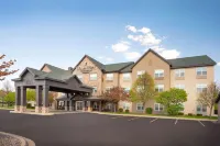 Country Inn & Suites by Radisson Albertville Near Outlet Mall - Uima-altaat