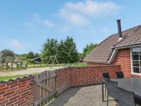 "Joona" - 12km from the Sea Hotels in Oksbol