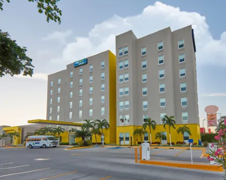 City Express by Marriott Los Mochis Hotels in Los Mochis