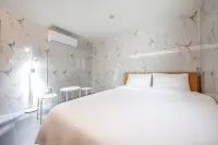 Pohang Jukdo Market Breaktime Ma Hotel