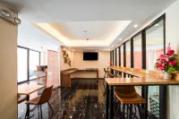 RoomQuest Sukhumvit36 BTS Thonglor فنادق في بانكوك