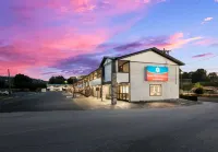 SureStay Plus Hotel by Best Western Pigeon Forge Отели в г. Пиджен Фордж