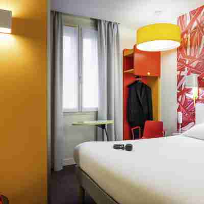 Hotel ibis Styles Paris La Defense Courbevoie Rooms