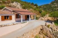 Villa Fiori Con Piscina by Wonderful Italy