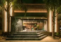 Alsus Boutique Hotel - Adults Only Hotels in Малевизи