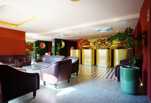 4 몽키스 호텔 내부