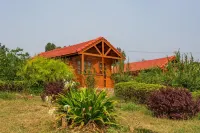 Leo Wooden Resort Hotels in Sanapur