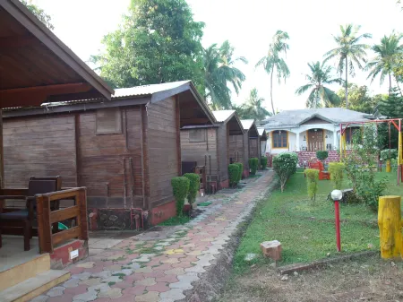 Santonio Resorts Отели рядом с достопримечательностью «Анжуна Бич»