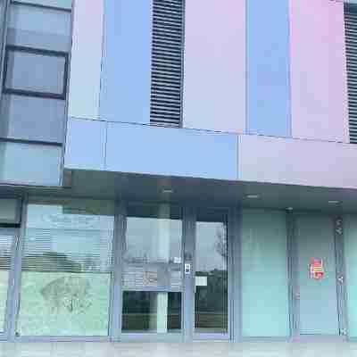 藍色色調公寓飯店 Hotel Exterior