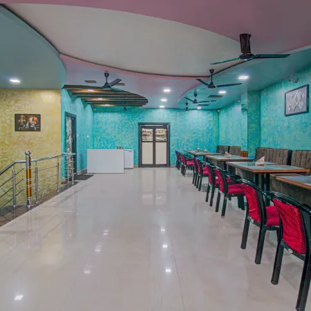 Treebo Royal, Chandrapur