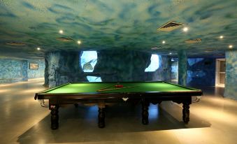 Brys Caves